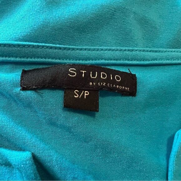 3 for $30! Studio by Liz Claiborne blue top - Picture 4 of 7